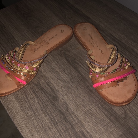 NWT Chinese laundry strappy with colorfull beads sandals-size 10 with tags - Picture 6 of 8